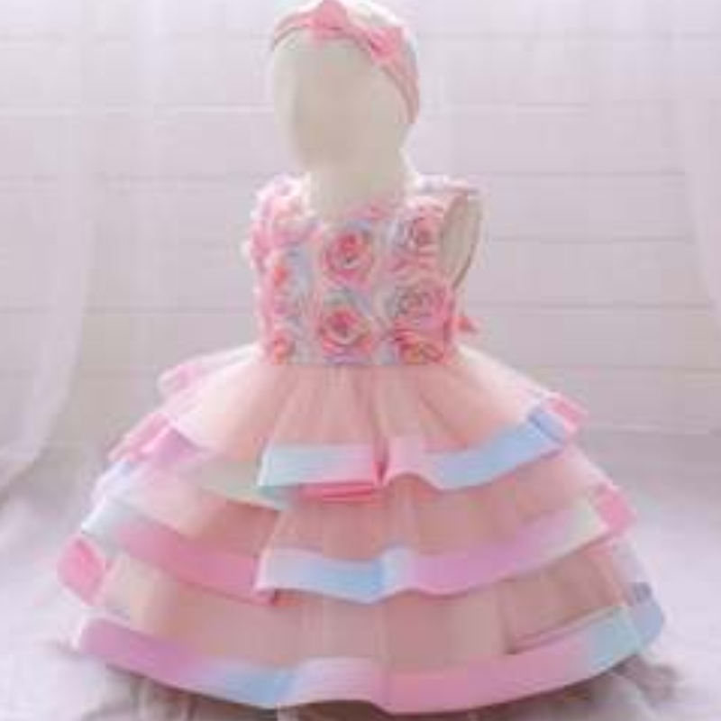 Baige Wholesale Kids Party ارتداء فساتين الرضع توتو تصميم طفلة فستان كعكة فستان عيد ميلاد طبقة